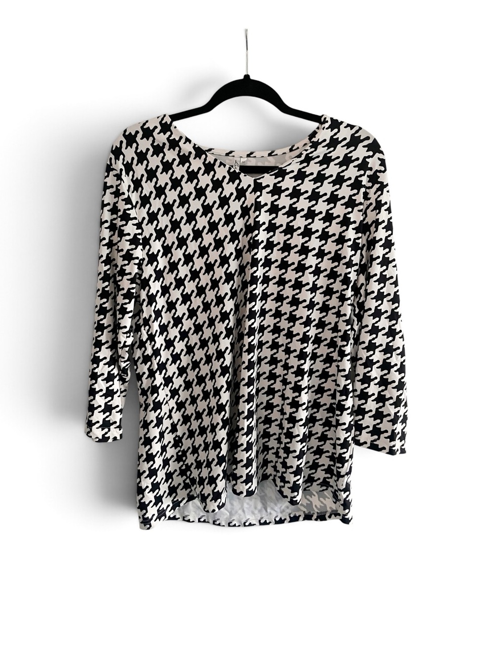 Lulu B Houndstooth Women's Top